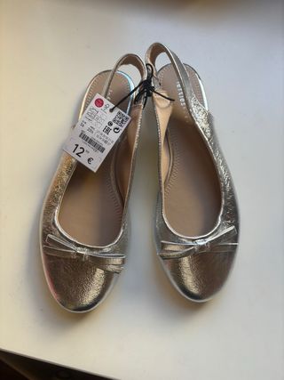 Zapatos plateados niña Lefties talla 36. 