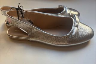 Zapatos plateados niña Lefties talla 36. 