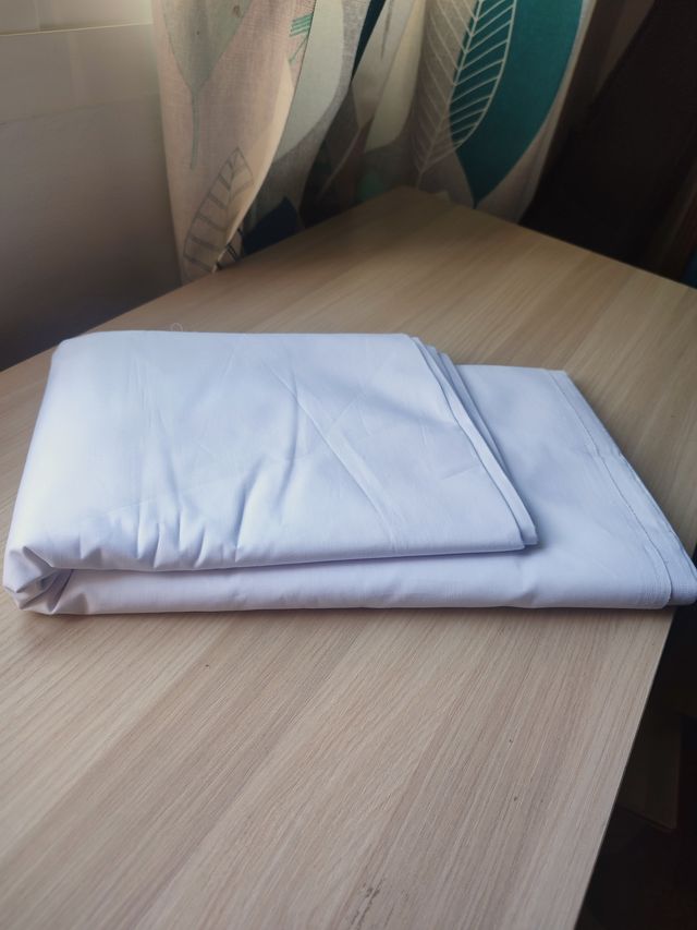 Tela BLANCA fina de costura (3x2,20 m – 180 g)