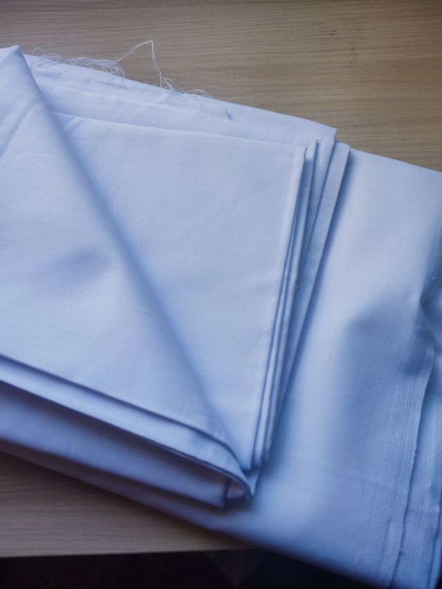 Tela BLANCA fina de costura (3x2,20 m – 180 g)