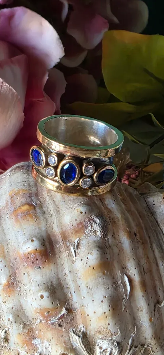 Anillo Tresillo Sultán Zafiros 