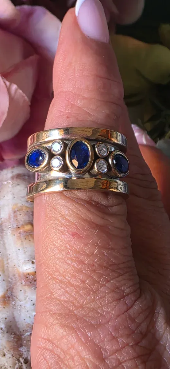 Anillo Tresillo Sultán Zafiros 