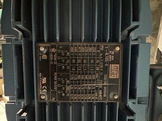 Extractor industrial vertical motor trifásico