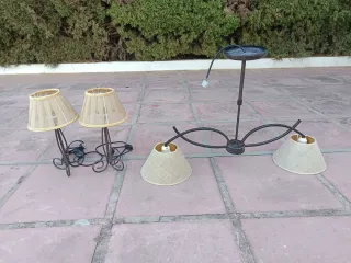 Lampada da soffitto e 2 tavoli in tessuto/metallo