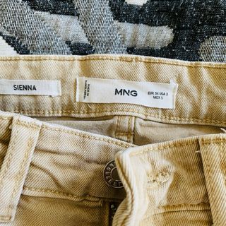 Pantalones beige mujer