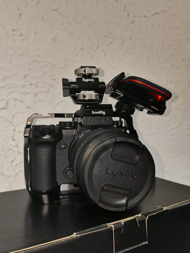 Cámara Panasonic Lumix S5IIX+DiscoExterno+Monturas