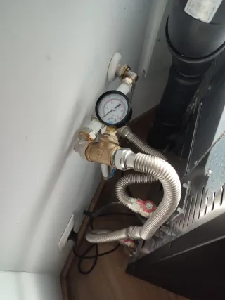 Estufa Pellets Ferlux Selena 15 Hidro