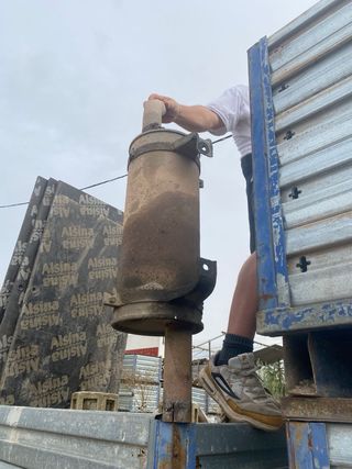 Silencioso Nissan Cabstar