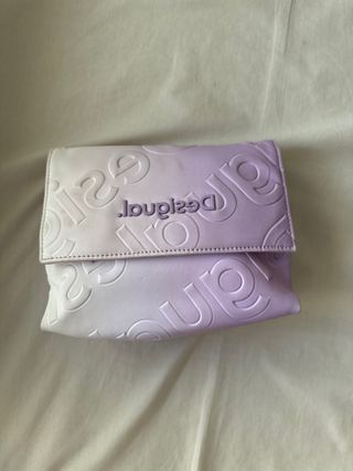 Bolso Desigual degradado blanco y morado