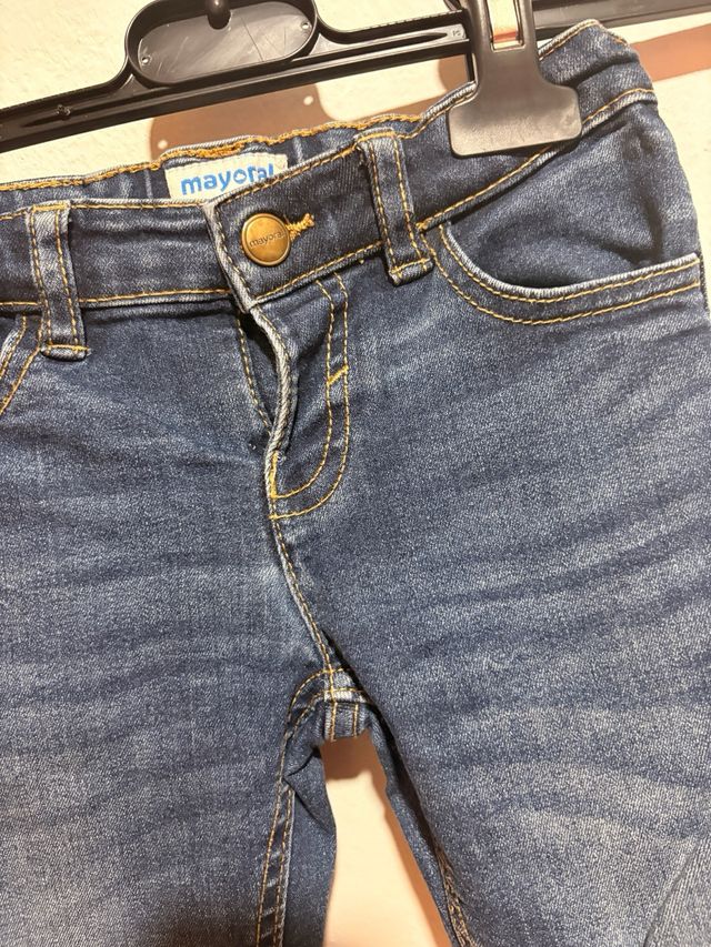 Pantalón vaquero azul