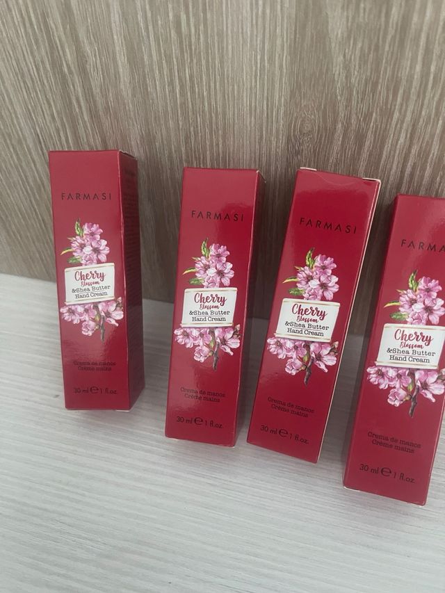 Crema Manos Flor Cerezo y Karité