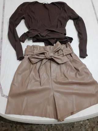 Conjunto Jersey y Short Piel Sintética