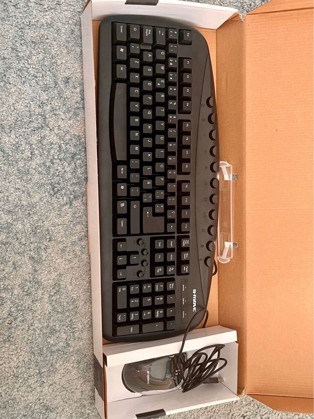 Teclado y Ratón B-Move USB Multimedia NUEVOS