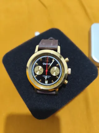 Reloj Gigandet Cronógrafo Dorado y Marrón