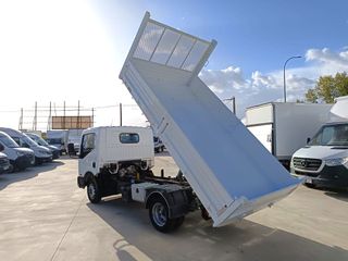 Nissan NT400 Cabstar VOLQUETE BASCULANTE 130 CV