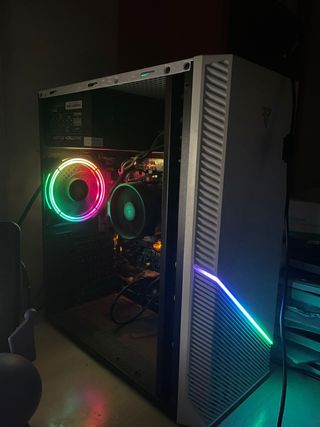PC Gaming Ryzen 5 Pro 3400G 8GB RAM 600W