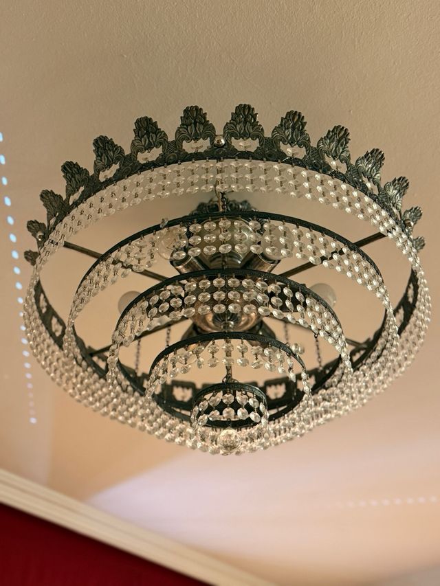 Lámpara de techo de cristal y metal