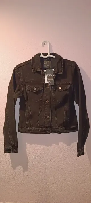 Cazadora vaquera negra talla 2XS