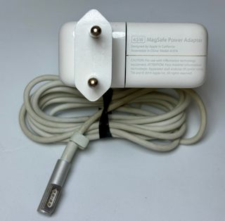 CARGADOR PARA MACBOOK MAGSAFE 1 45 W.