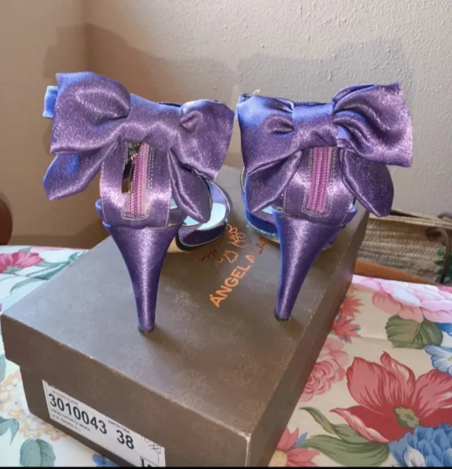 Tacones Raso Morado Detalle Lazos 38