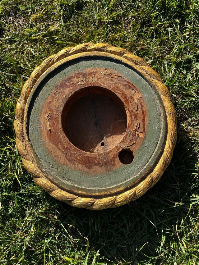 Peana madera tallada antigua pan de oro