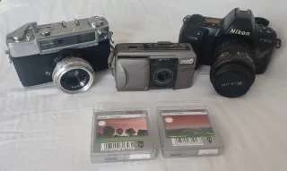 Pacchetto fotocamere Samsung Nikon e Yashica