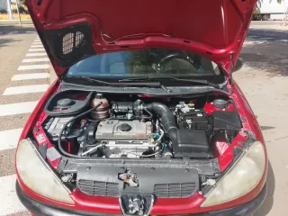 Peugeot 206 2001