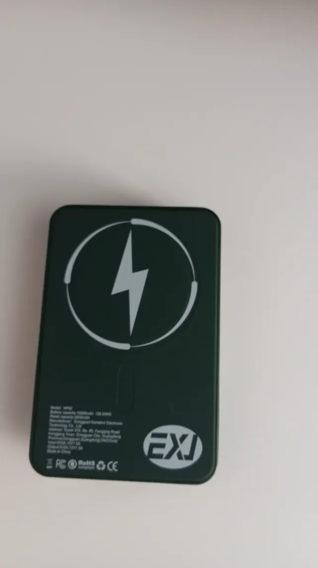 Batería Externa Inalámbrica 22.5W