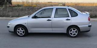 SEAT Cordoba 2002