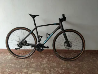 Vendo o cambio Bicicleta Gravel/Carretera.