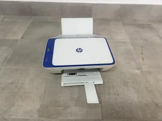 Impresora HP Blanca y Azul