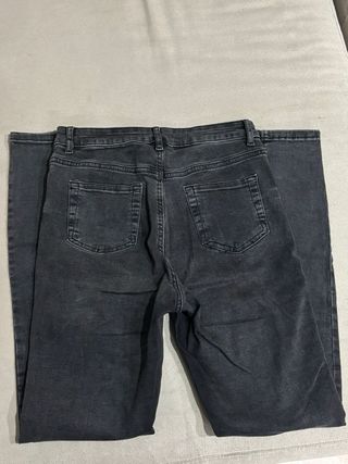 Pantalón Primark negro talla 38