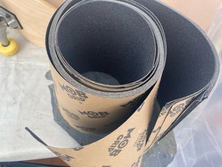 Ejes, tornillos y lija skate Mob Grip