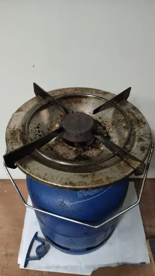 Hornillo portátil Butsir con botella