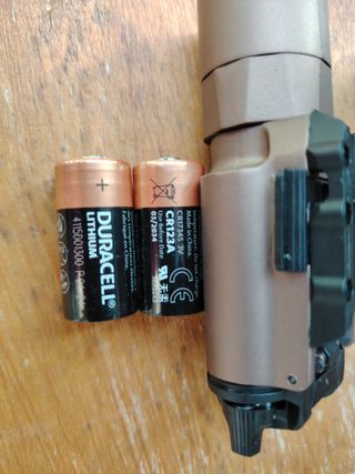 Linterna Táctica X300 Airsoft