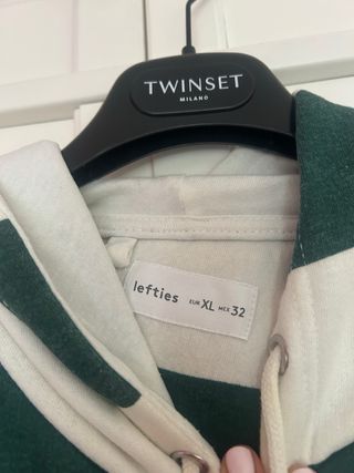 Sudadera verde y blanco