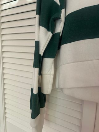 Sudadera verde y blanco