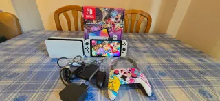 Nintendo Switch OLED + Mario Kart 8 Digital Deluxe