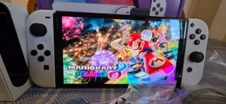 Nintendo Switch OLED + Mario Kart 8 Digital Deluxe