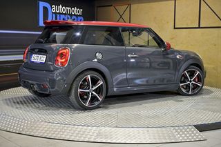 MINI Cooper   JOHN COOPER WORKS