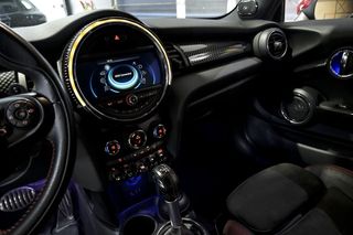 MINI Cooper   JOHN COOPER WORKS