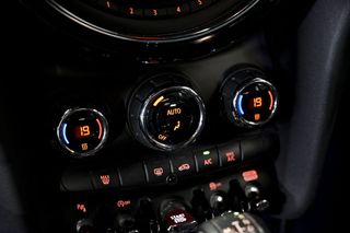 MINI Cooper   JOHN COOPER WORKS