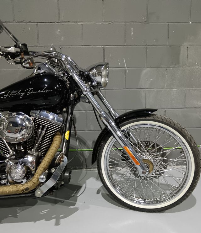 Harley Davidson Softail Deuce