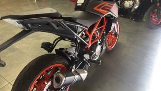 KTM DUKE 125