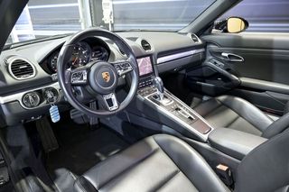 Porsche 718   Boxster 