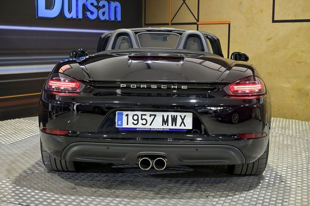 Porsche 718 Boxster