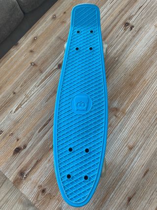 Monopatín azul para niños marca Eureka Kids