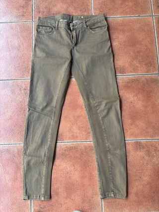 Pantalón vaquero mujer verde oliva