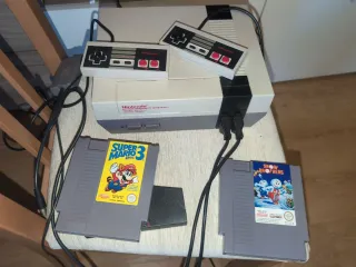 Nintendo NES Consola original 2 Mandos + 2 juegos
