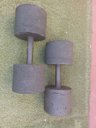 Mancuernas de cemento redondas